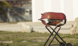 4 signes qui indiquent que je dois remplacer mon barbecue