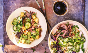 Salade vietnamienne à la brisket croquante de Steven Raichlen